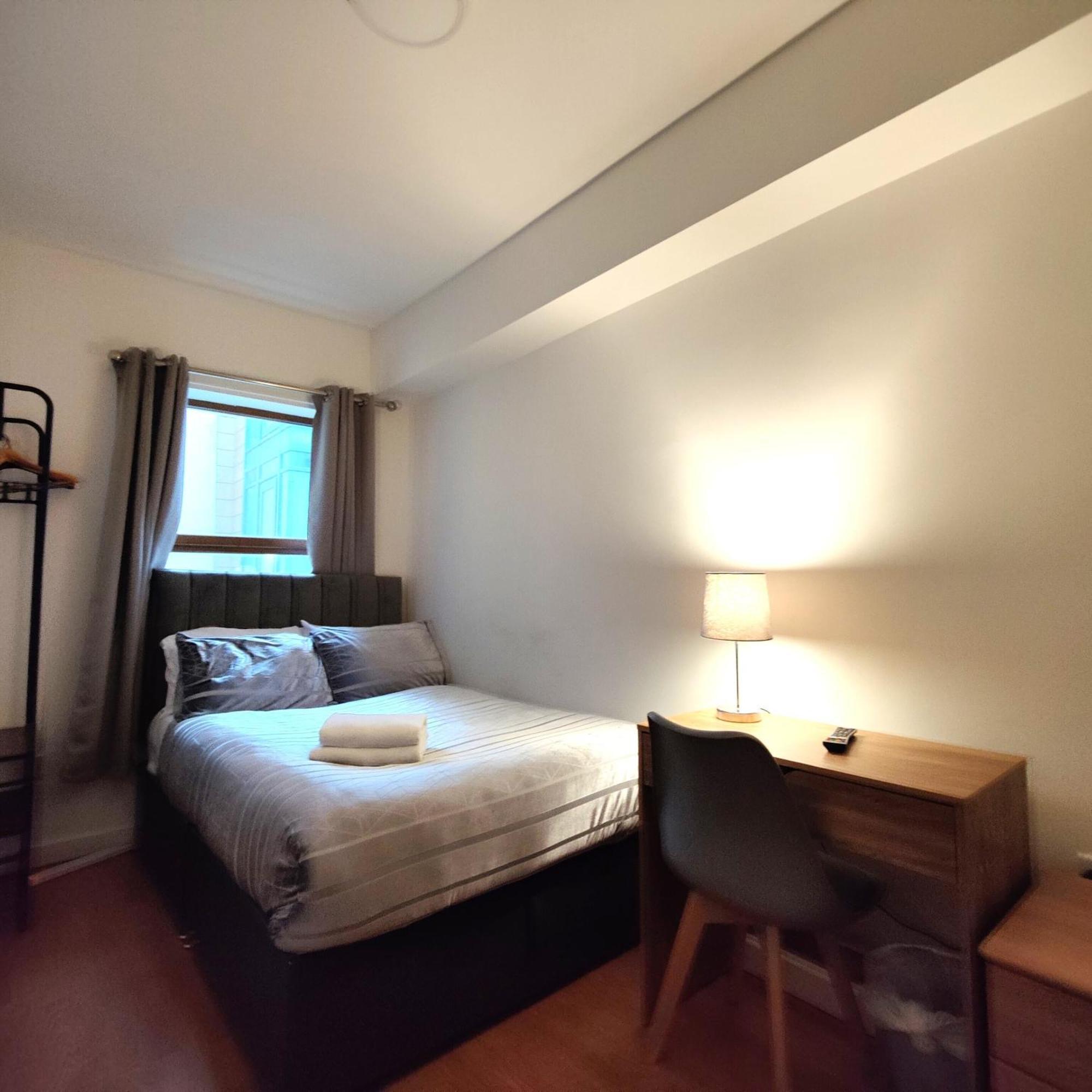 Liverpool City Centre Private Rooms Including Smart Tvs - With Shared Bathroom Экстерьер фото